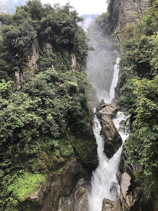 Biking the Ruta de las Cascadas to Puyo