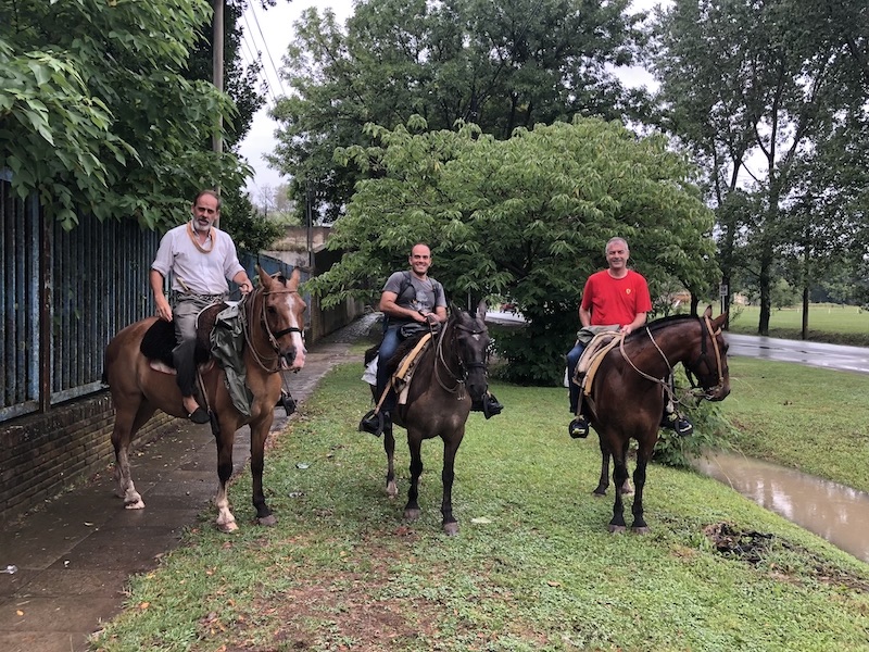 Horseback riding in Carlos Keen