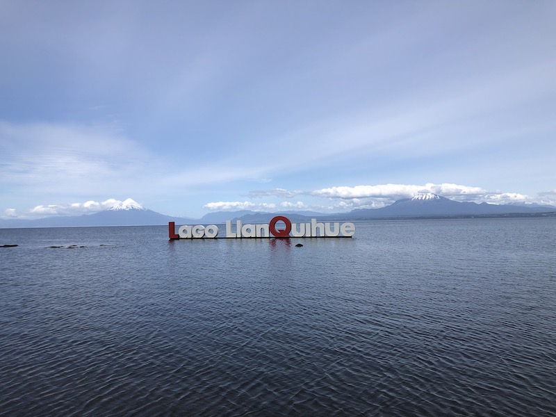 Volcanes across Lago Llanquihue