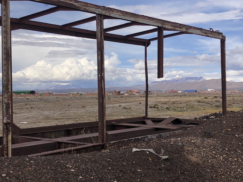 Uyuni town from the train cemetery